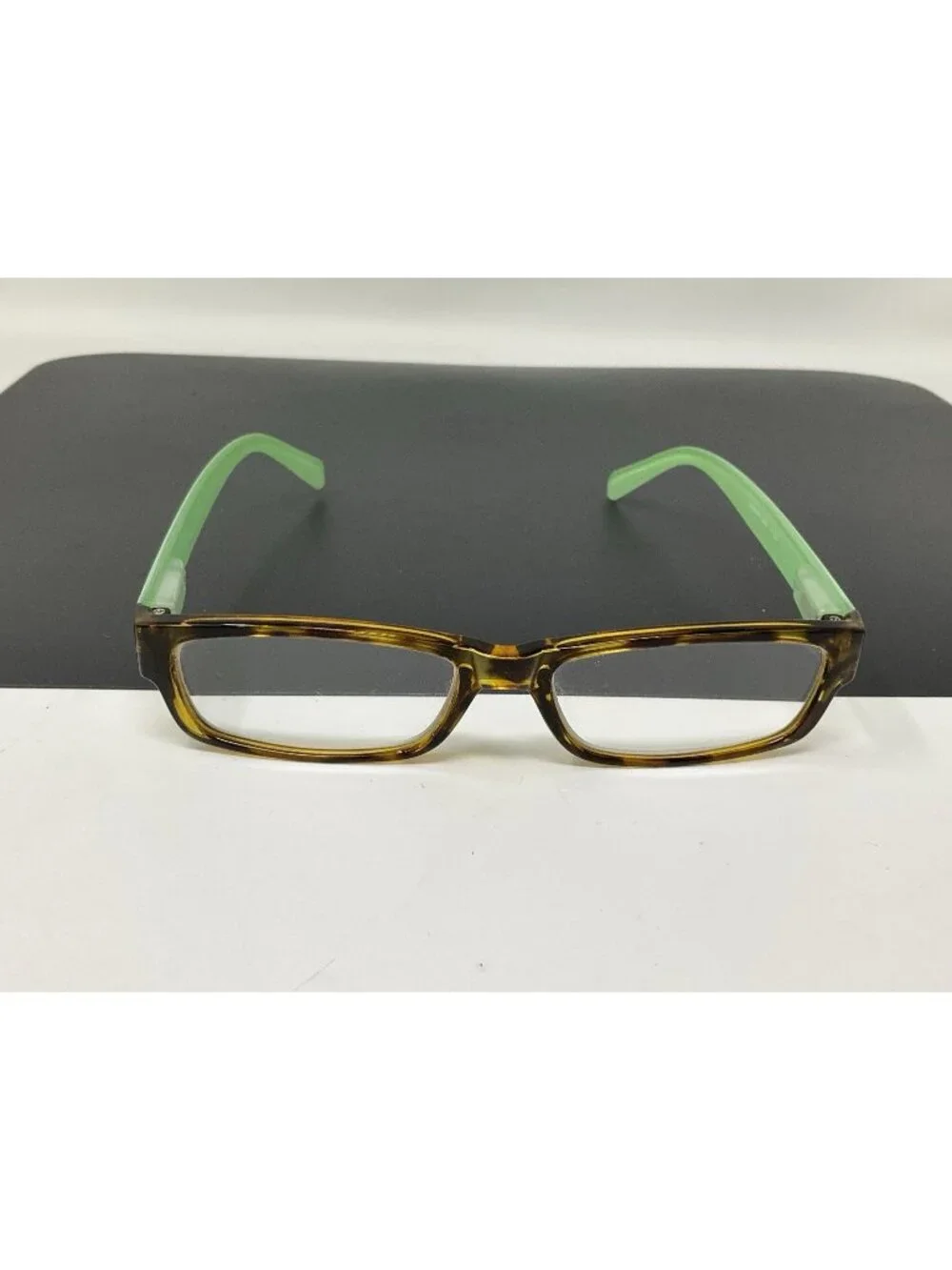 Peepers +1.50 Tortoise shell With Green Temples Reading Glasses 640